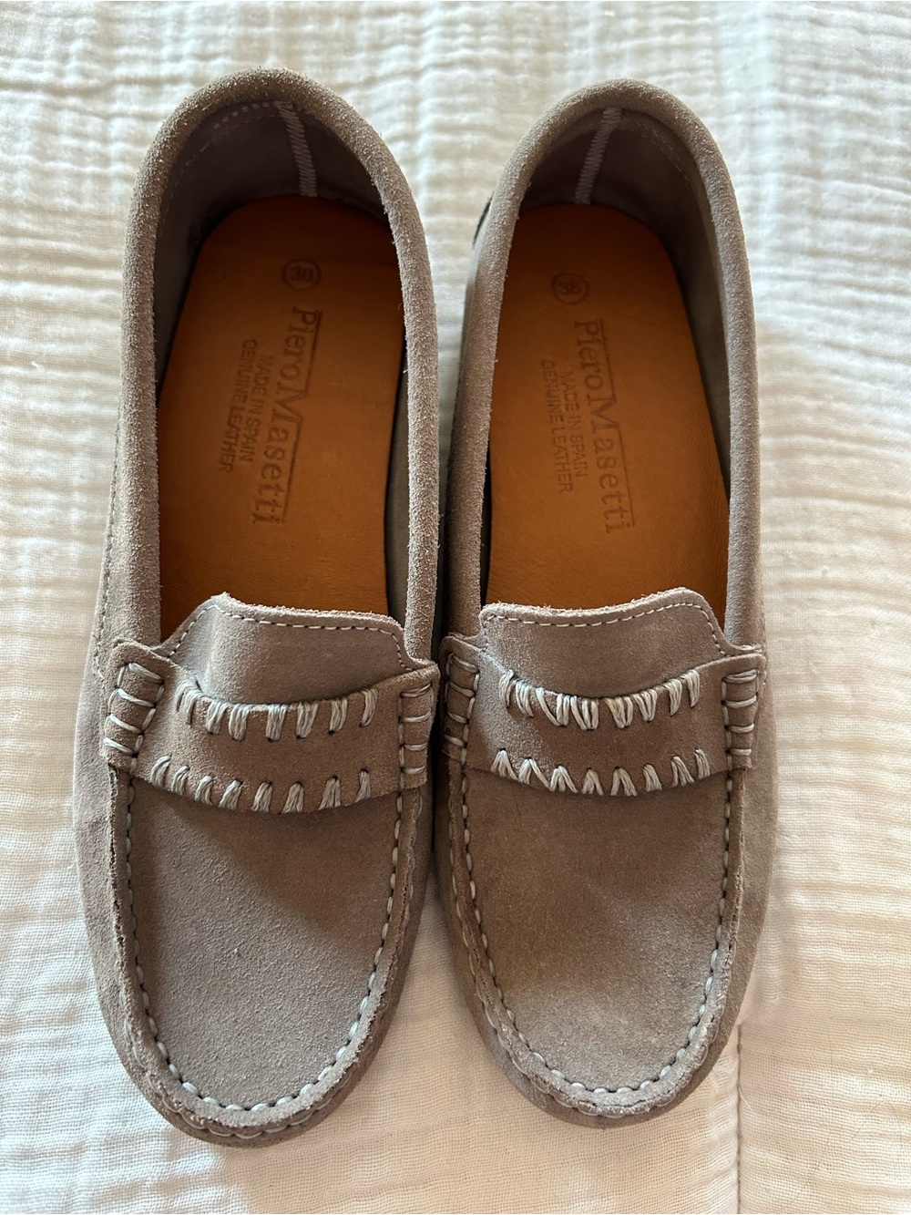 PIERO MASETTI  Made In Spain Suede Moccasin Flats Size 38